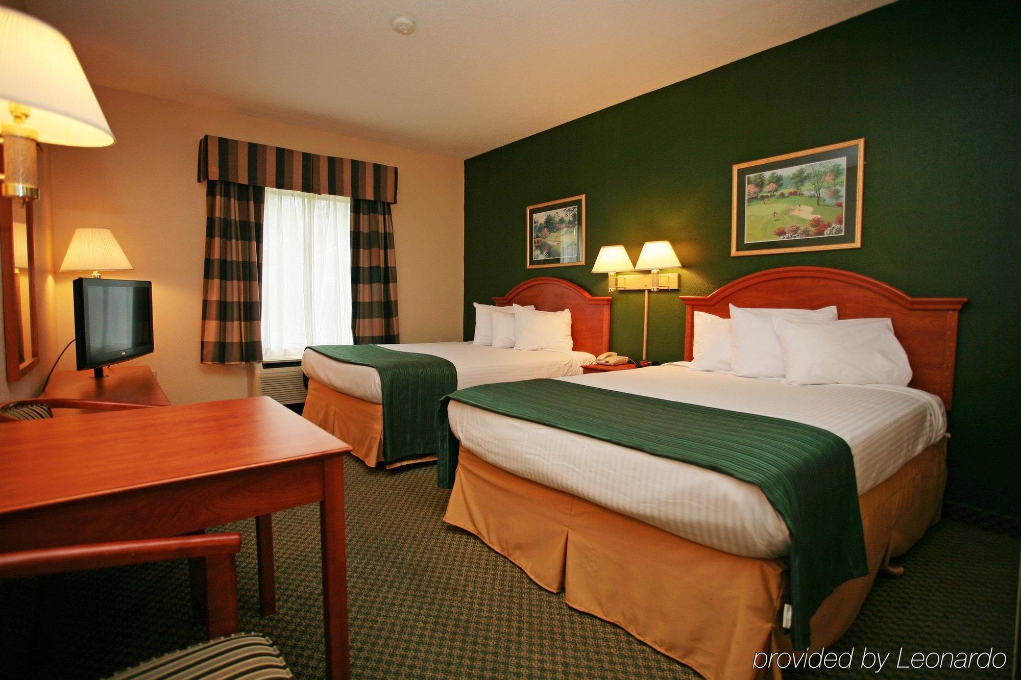Americas Best Value Inn Louisville Room photo